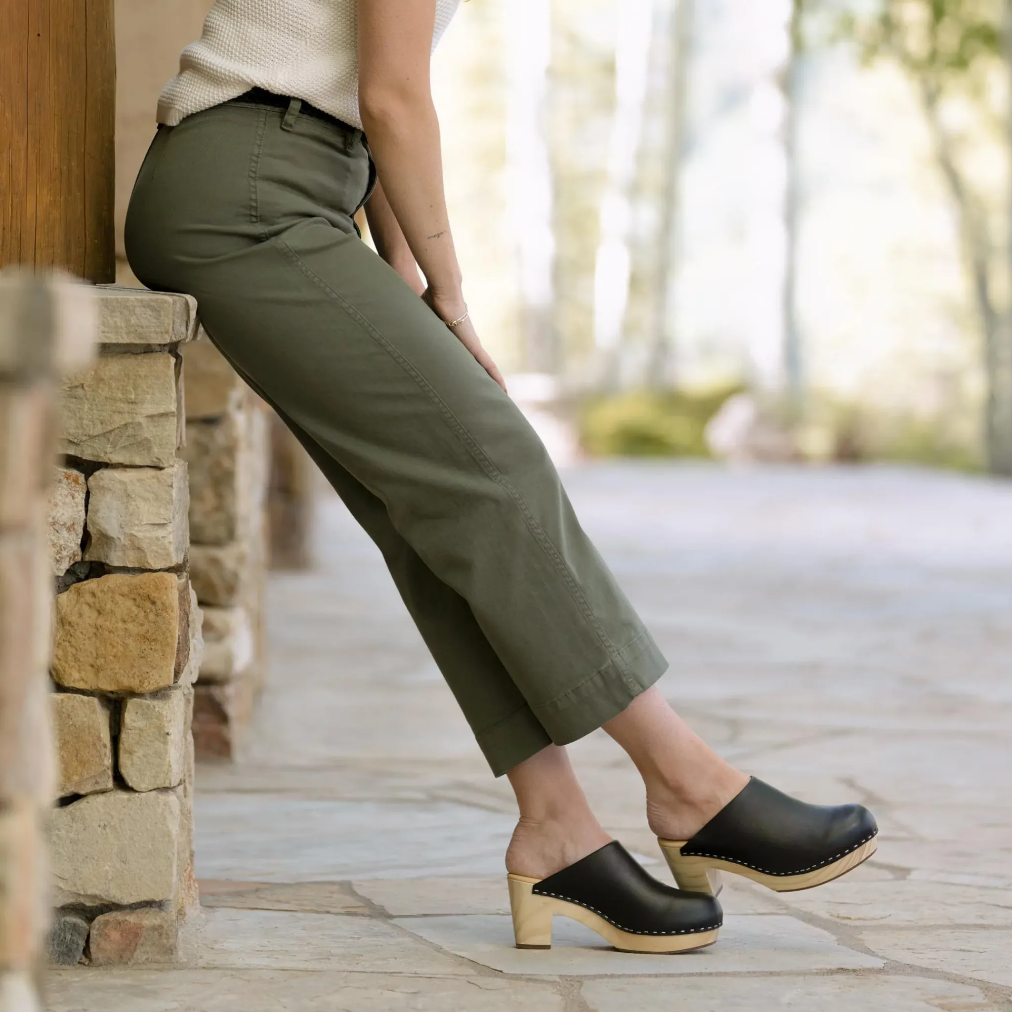 Nisolo Heels-All-Day Heeled Clog Black