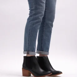 Nisolo Boots-Heeled Chelsea Boot Black